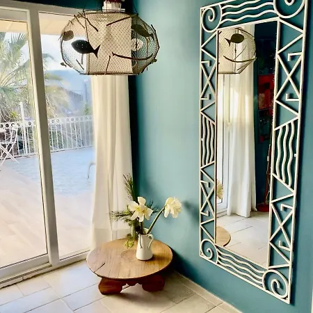 Mimosa Villa